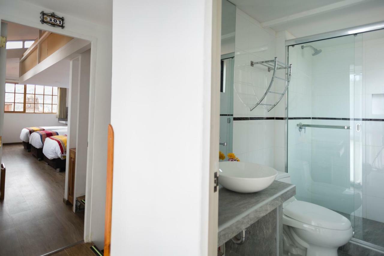 Quarto Família com Banheiro Privativo