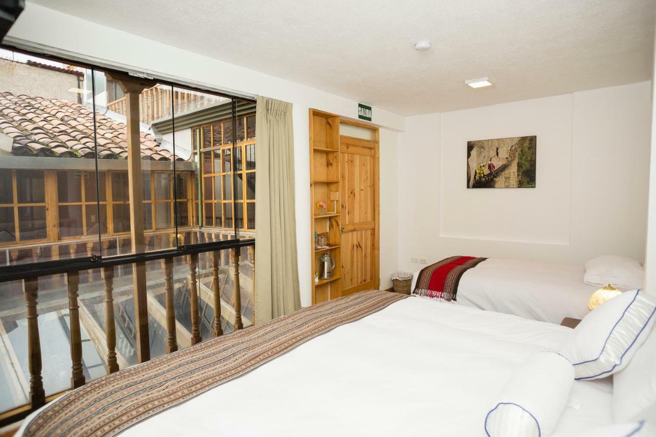 Quarto com Cama King-size
