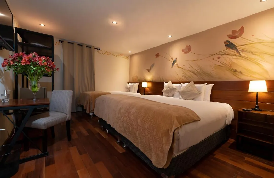 Casa Biru Hotel Boutique-1